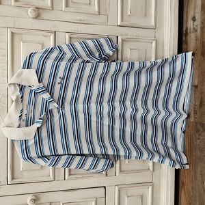 Men's extra large under armour shirt